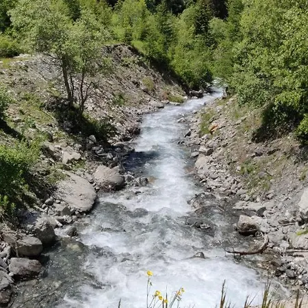 Apartment Au Bord De La Riviere