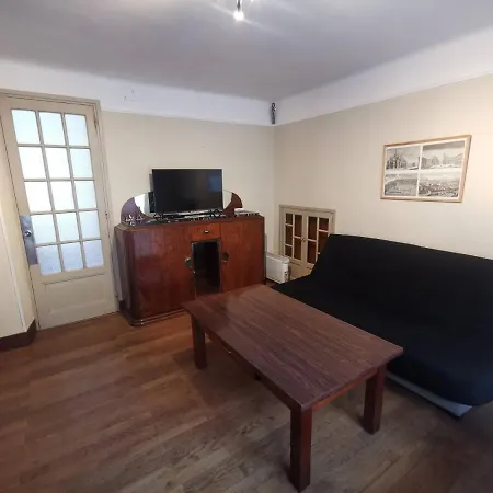 Au Bord De La Riviere Apartment